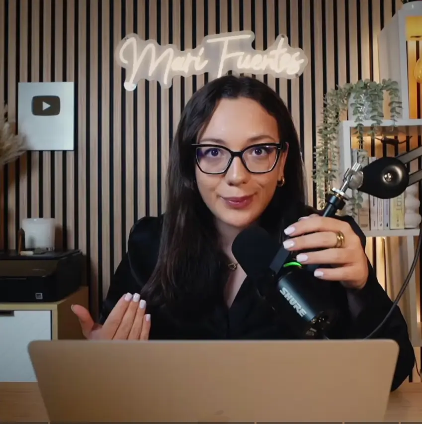 Mari Fuentes, creadora del curso Monetizatube